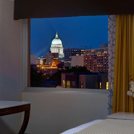 Отель Doubletree By Hilton Madison Downtown Экстерьер фото
